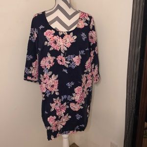Old Navy floral print navy tunic dress